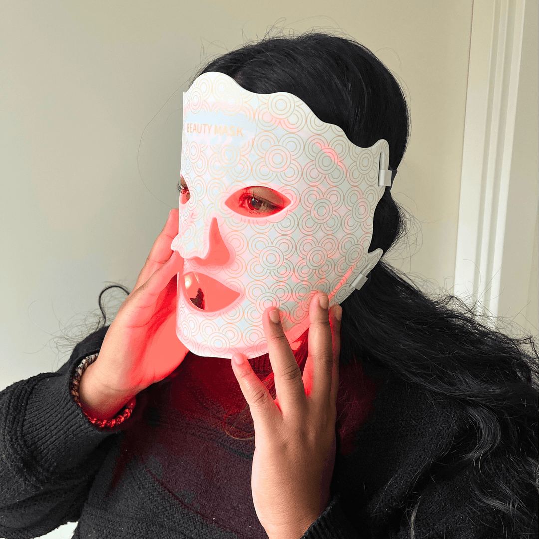 LED Mask 2.0™ – Ljusterapimask som ljusar upp, stramar åt och slätar ut din hud - AVABeauty.se